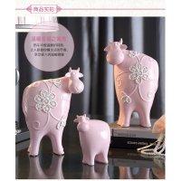 现代简约风格陶瓷粉色萌牛一家摆件书房儿童房卧室装饰T005（套装）