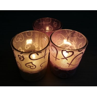 交义心花纹玻璃蜡烛杯套装配香味蜡烛 (2个套装)