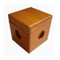 盒装有空立方体0019