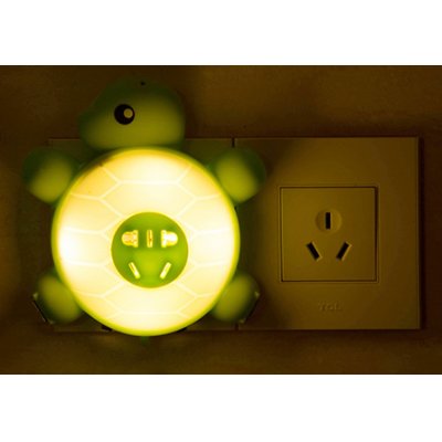 厂家销售多功能创意神龟USB充电小夜灯插座 智能声光控照明