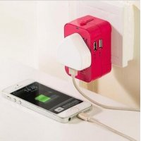 差旅电源万能转换器(带2个USB)