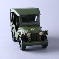 绿色军车模型 手工铁皮复古工艺摆件创意居装饰品 （含木架费）DMDD019