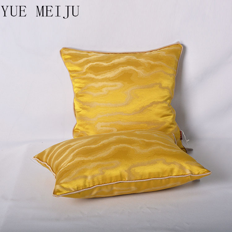玥美居新品 现代复古样板房沙发纯色抱枕 靠垫明黄色蓝色3