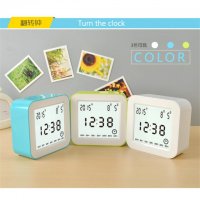 时尚多色智能感光可翻转桌面床头时钟闹钟