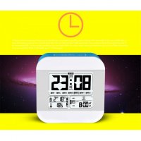 智能语音报时电子钟 办公室床头桌面闹钟时钟