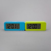 简约创意多功能闹钟 办公室桌面床头电子时钟