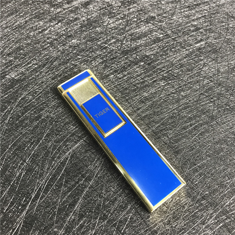 便携防风金属打火机时尚创意个性打火机点烟器3