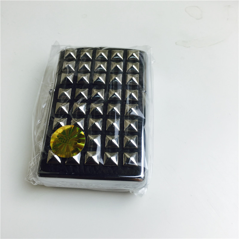 黑色个性创意防风火机4