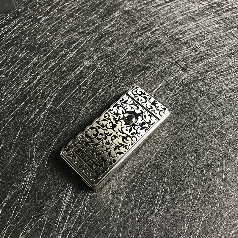 雕刻个性创意防风火机银色3