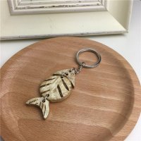 褐色 椰子壳 鱼 钥匙扣 椰子壳材质钥匙扣个性礼品