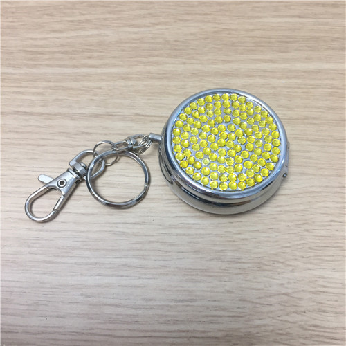 黄色贴钻 圆形不锈钢随身携带便携式钥匙扣迷你小巧烟灰缸2