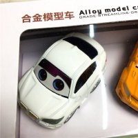 模型车 Q版大眼睛汽车合金模型玩具车两件套