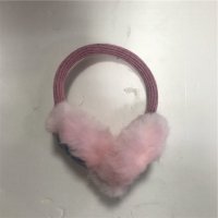 粉色针织毛毛耳罩