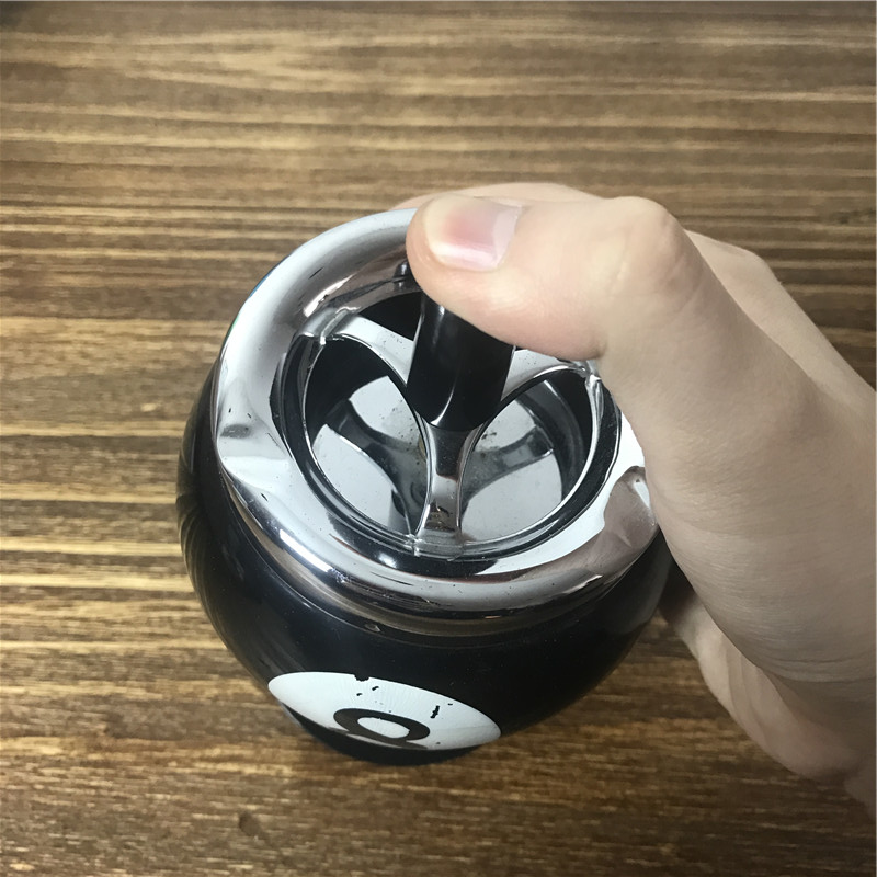 时尚创意便携烟灰缸3