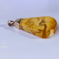 琥珀吊坠