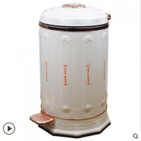 欧式高档瓷白脚踏带盖垃圾桶