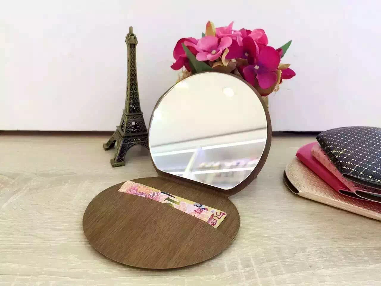折叠半圆美妆台镜，便携美妆镜，pu半圆弧美妆台镜，支持来图定制。