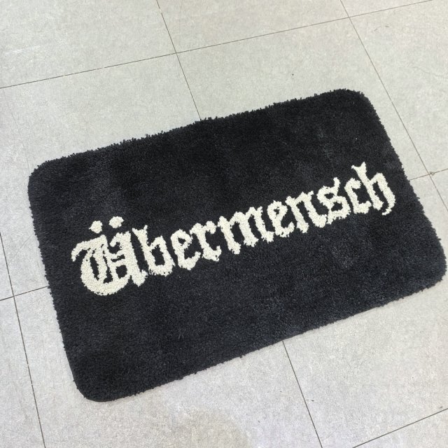 [ubermensch] 地毯