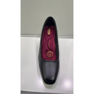 高跟皮鞋